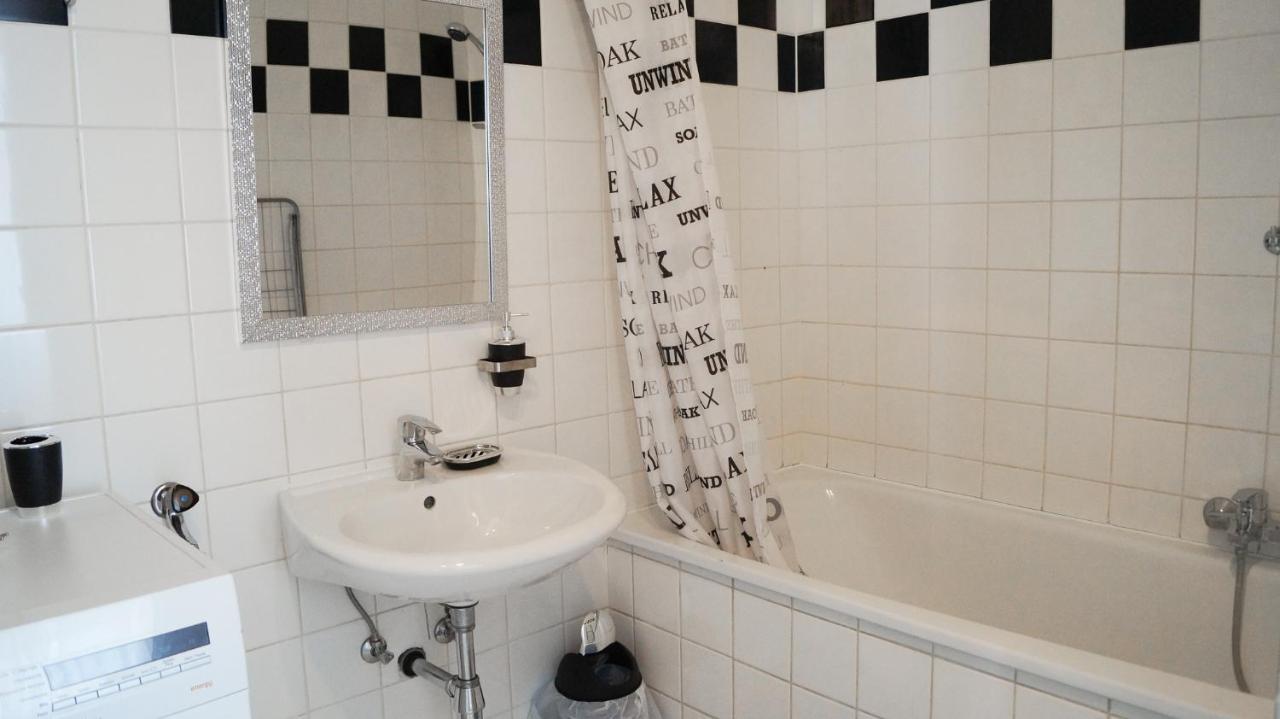 Gorgeous 2Br - Spacious & Suitable For Everyone Vienna Esterno foto